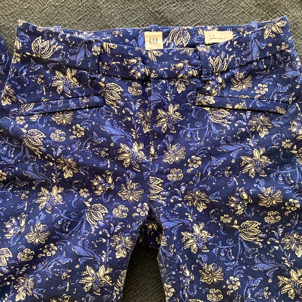 Gap skinny ankle pants in sz0